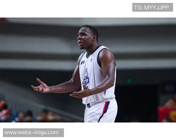 哈德森的传奇旅程：探索他在篮球历史中的辉煌成就与影响力