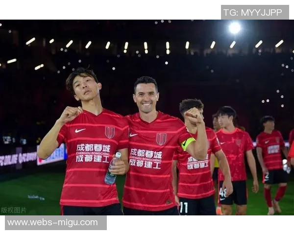 成都飞盘队进攻分析与失误反思提升球队整体实力的关键因素